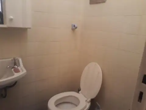 Local en Alquiler 70 años