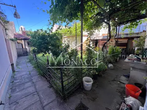 Ph 5 Amb, Planta Baja Con Gran Jardin Y Quincho