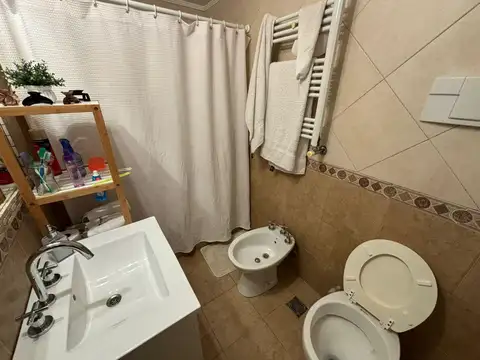 Casa en venta en barrio Constitución, solo 5 cuadras de la playa