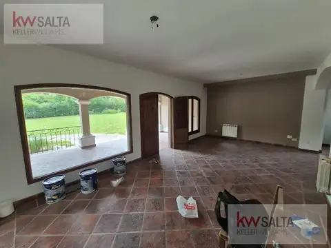 Casa 7 ambientes con 4 baños