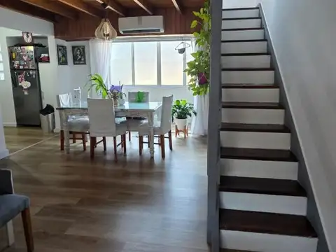 Depto Tipo Casa en Venta de 3 dormitorios