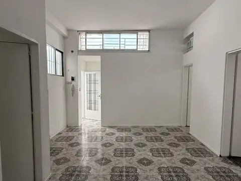 Departamento tipo casa 4 ambientes con terraza