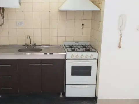 Av. La Plata 300, Piso 4