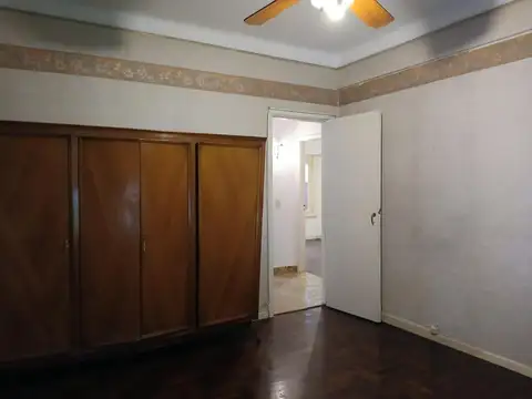 Chalet tres ambientes con jardín