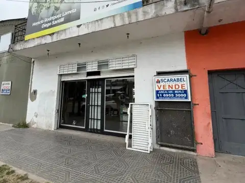 Venta En Block Galpón + Local Comercial + Vivienda  Merlo