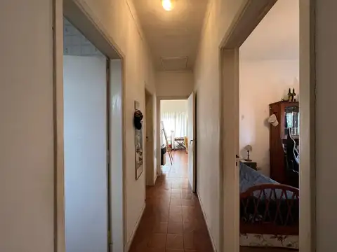 Casa 3 ambientes con 2 baños