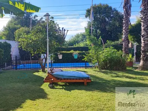 Quinta en Venta con 1 cochera