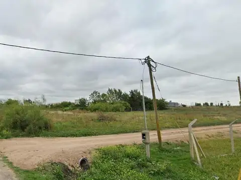 Terreno en Venta 40  mts Fondo