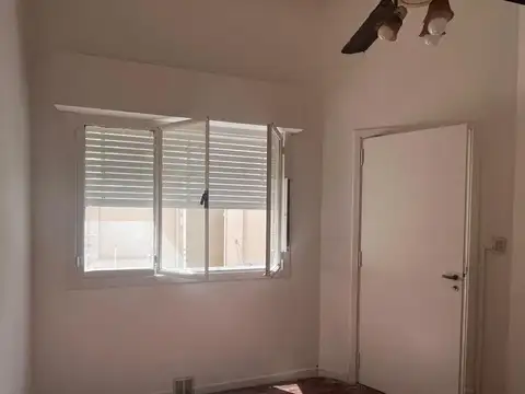 Depto Tipo Casa en Venta en Floresta, USD 78.000