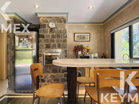 VENTA DE CASA DE 4 DORMITORIOS EN CAMPOS DE ROCA