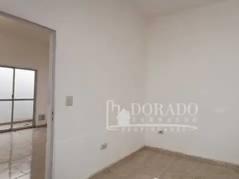 Depto Tipo Casa 2 ambientes con 1 baño