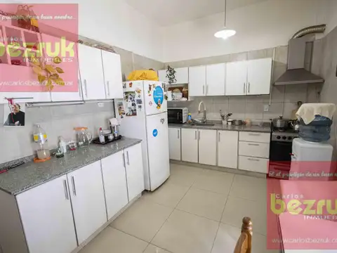Casa en Venta en Carapachay, USD 220.000