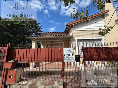 Casa 3 ambientes en alquiler en Paso Del Rey