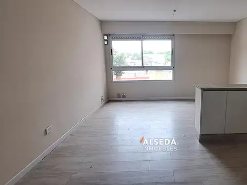 Departamento en Alquiler en Echesortu, $ 500.000