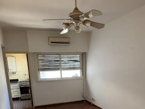 Avenida Montes De Oca 300, Piso 11
