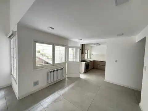 Chalet de 4 ambientes en venta en Acassuso