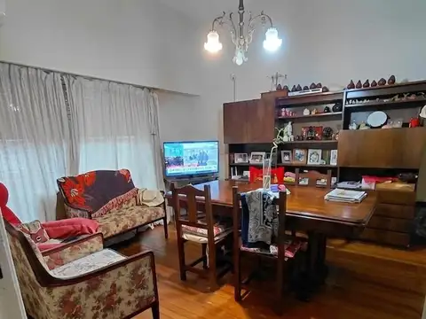 Depto Tipo Casa en Venta al Este