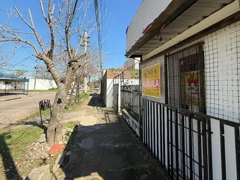 Local en Alquiler en Villa Donovan, $ 330.000