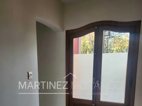 Casa en Alquiler de 3 dormitorios