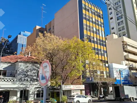 En Venta | Oficina de 136 m2 | Zona Centro | Rivadavia 153 | Neuquén Capital