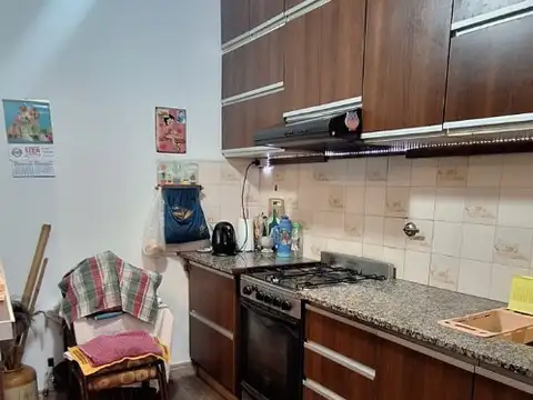Departamento 4 ambientes con 2 baños