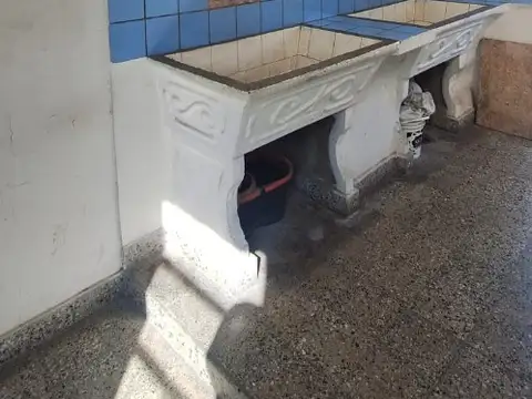 VILLA LURO NORTE.SAN BLAS 5100.DTO.4 AMB.PRIMER PISO POR ESCALERA BAJAS EXPENSAS 