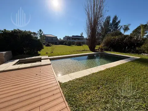 Casa en Alquiler en Countries y Barrios Cerrados en Esteban Echeverria, USD 3.500