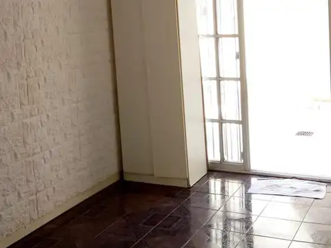 Depto Tipo Casa en Alquiler al Sur