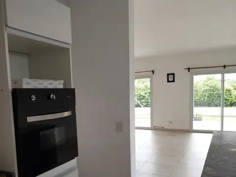 Casa en Alquiler de 3 dormitorios