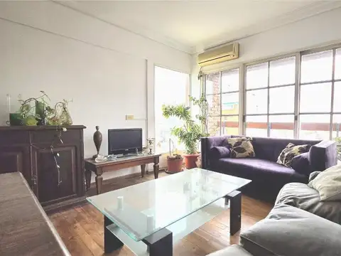 Departamento de 4 ambientes con dep. y terraza propia con parrilla - Piscina