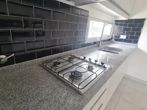 Casa en Alquiler en Pilar del Este - Santa Lucia, USD 1.250