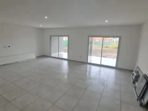 Casa en Alquiler al Norte