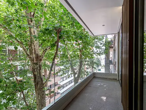 Departamento en Alquiler de 4 ambientes