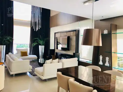 Casa en Venta al Este