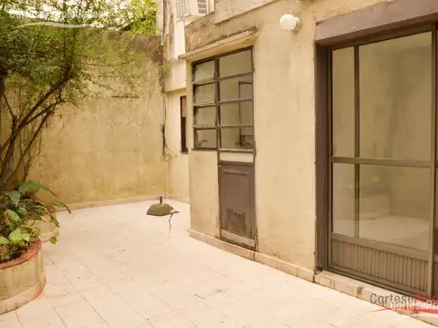 Departamento en venta dos ambientes con patio