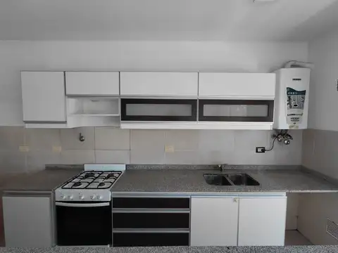 Departamento en Alquiler con 1 cocheras