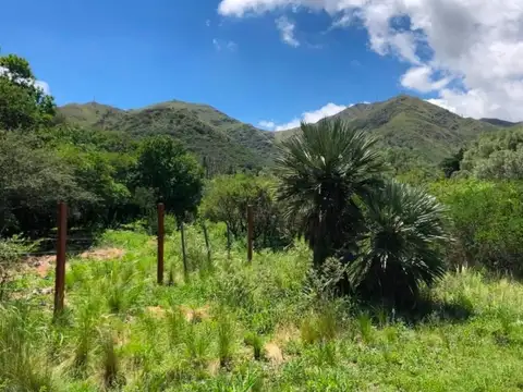 Lote en venta en los cocos centro excelente vistas