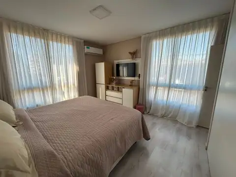 VENTA CASA 3 AMBIENTES TRIPLEX V.LUZURIAGA PERMUTA