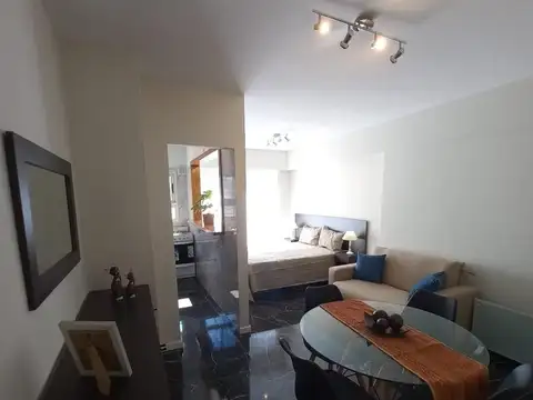 Venta de departamento - 1 ambiente - Contrafrente - Balcón saliente - Terminal vieja - Mar del Plata