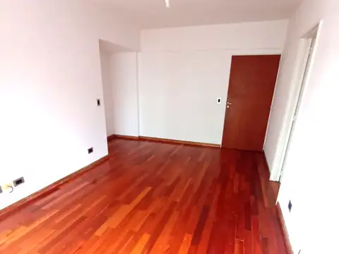 Departamento en Alquiler en Caballito, $ 750.000