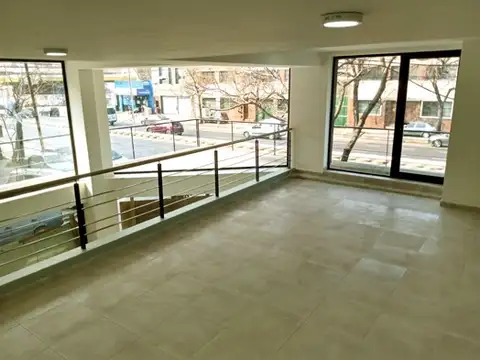 HIPOLITO YRIGOYEN 1300, Piso LAM