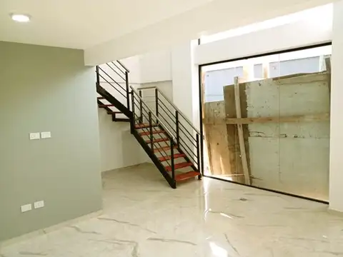 HIPOLITO YRIGOYEN 1300, Piso LAM