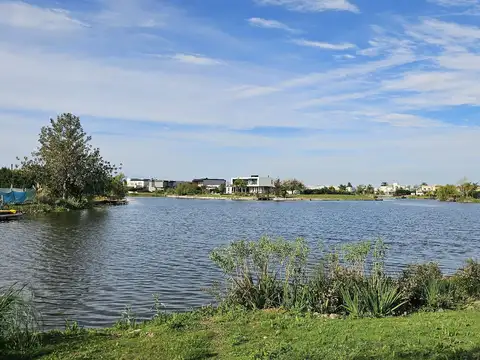 Venta Lote Canton - Islas a la laguna