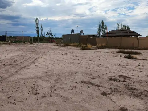 Venta Lote en Barrio Privado La Doma Maipú 300 m2