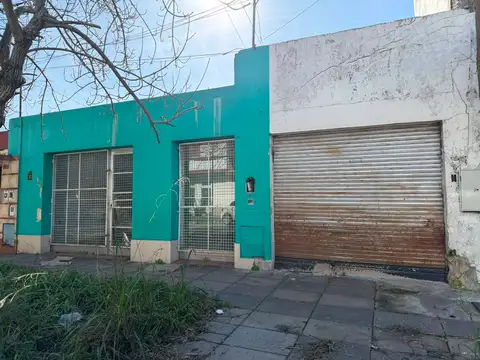 GRAN PROPIEDAD A REFACCIONAR EN MARIA SELVA