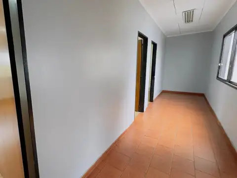 Oficina en Alquiler en Boulogne, $ 450.000