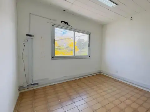 Oficina en Alquiler planta alta muy buena ubicación