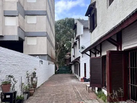 Depto Tipo Casa en Venta de 3 dormitorios