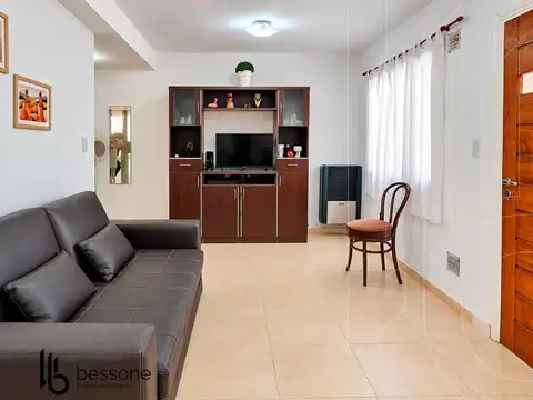 Ph 2 ambientes con patio reciclado en suite la perla