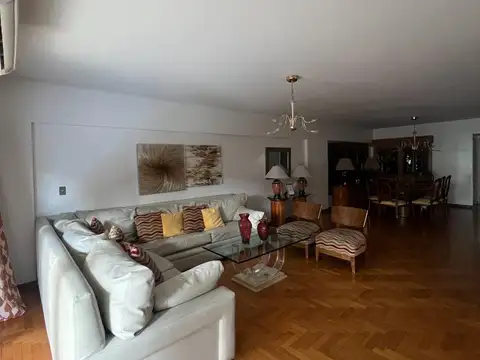 Departamento en Venta con 2 cocheras